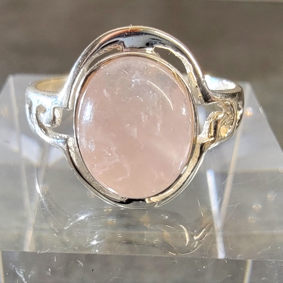 Vintage Jewelry - Native Rose Quartz Stone Sterling Silver Ring Size 7.5 Gemstone Crystal Chakra